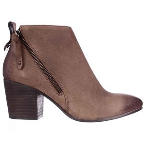 Steve Madden Jaydun Booties